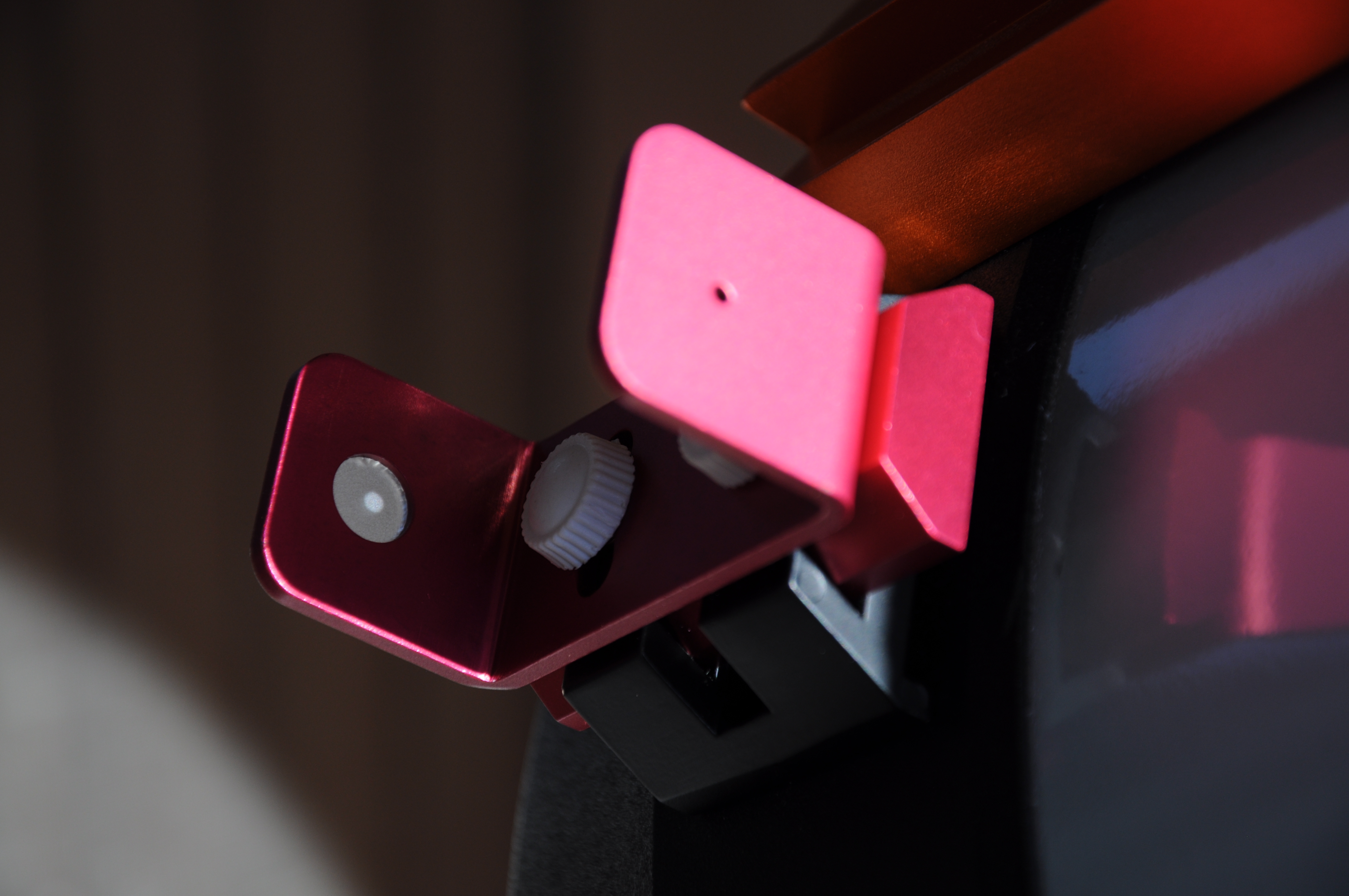 NearStar Solar Finder - For Vixen Style Finder Dovetails RED